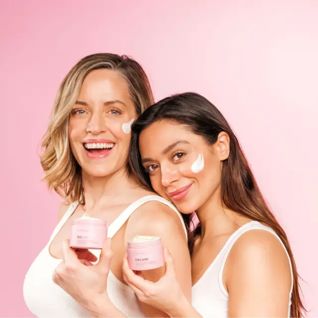 Pachet RETINOL DAY & NIGHT DELUXE cu Crema de Zi + Crema de Noapte Pachet RETINOL DAY & NIGHT DELUXE cu Crema de Zi + Crema de Noapte